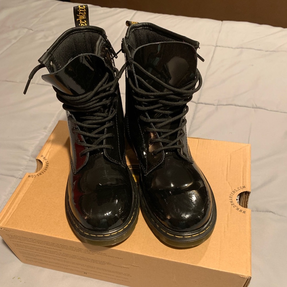 Women’s Dr.Martens